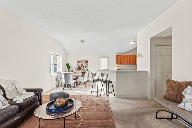 42 Crystal Water 42, East Bridgewater, MA 02333