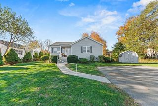 42 Crystal Water 42, East Bridgewater, MA 02333