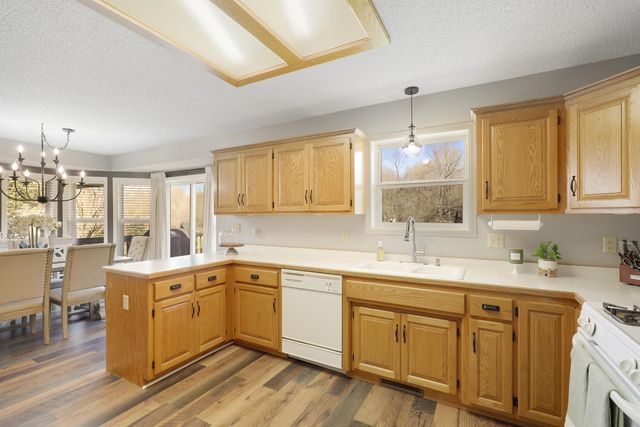 40894 Fenian Way, North Branch, MN 55056