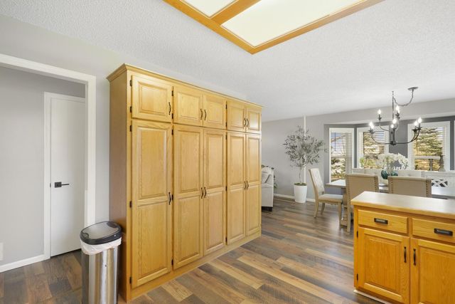 40894 Fenian Way, North Branch, MN 55056
