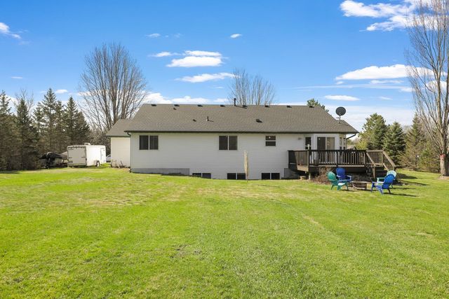 40894 Fenian Way, North Branch, MN 55056