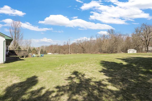 40894 Fenian Way, North Branch, MN 55056
