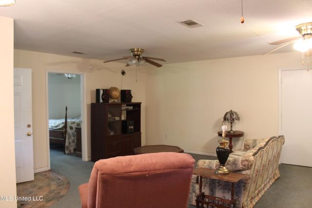 153 Ida Miller Road, Lucedale, MS 39452
