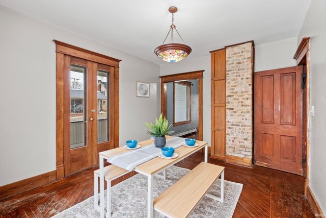 116 S Walnut Street, Etna Green, IN 46524