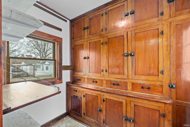 116 S Walnut Street, Etna Green, IN 46524