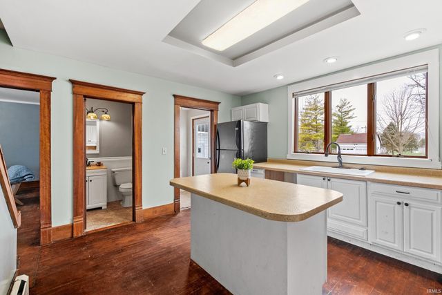 116 S Walnut Street, Etna Green, IN 46524