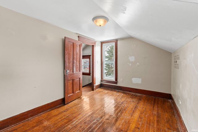 116 S Walnut Street, Etna Green, IN 46524