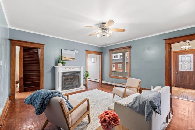 116 S Walnut Street, Etna Green, IN 46524