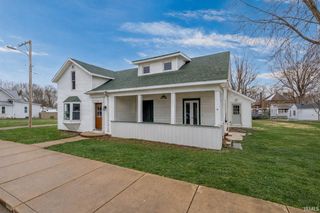 116 S Walnut Street, Etna Green, IN 46524