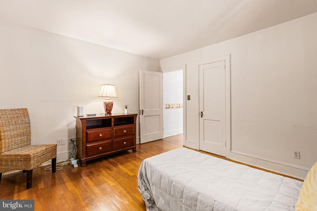 Image 13 of property listing at 419 SOMERSET AVE, Salisbury, MD 21801