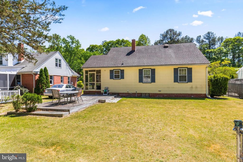 Image 24 of property listing at 419 SOMERSET AVE, Salisbury, MD 21801