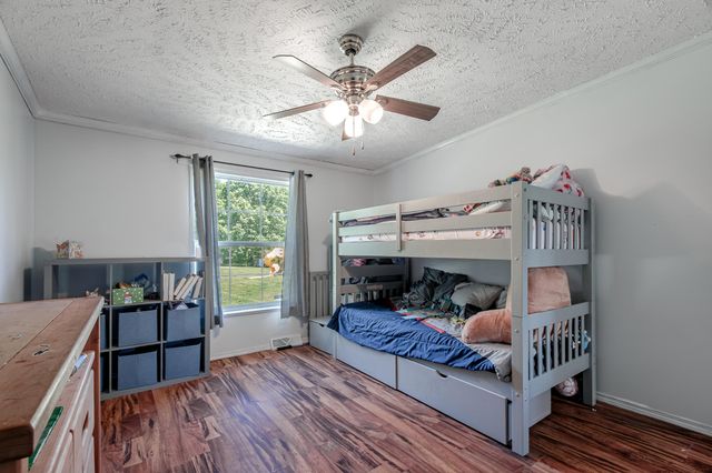 489 E Furness Road, Michigan City, IN 46360