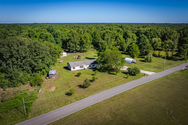 489 E Furness Road, Michigan City, IN 46360