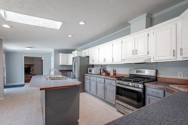 489 E Furness Road, Michigan City, IN 46360