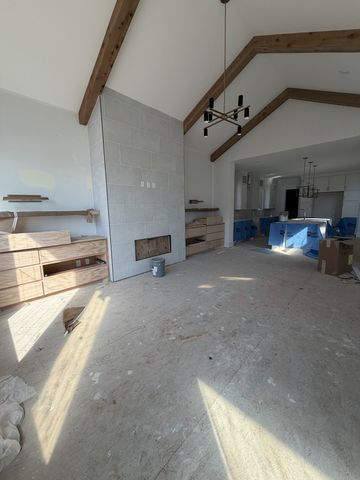 835 Brook Hollow Rd, Nashville, TN 37205