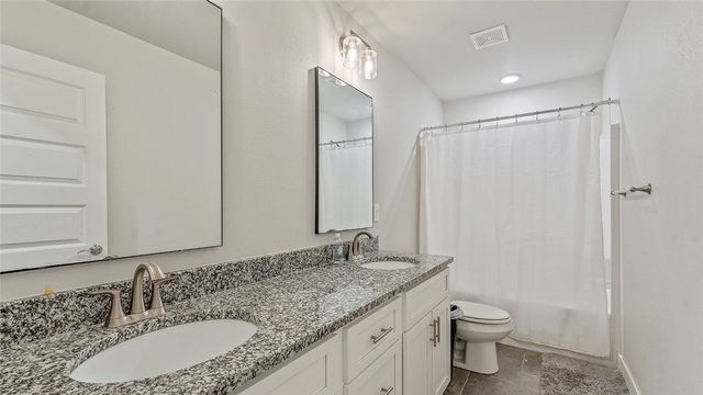 1812 Abbott Lane, Pea Ridge, AR 72751