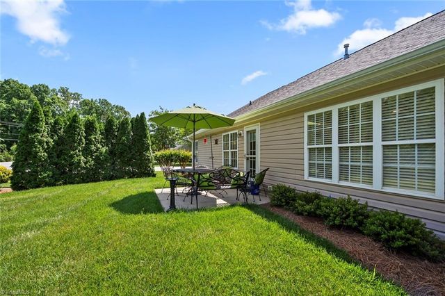 130 Salem Ridge Court, Clemmons, NC 27012