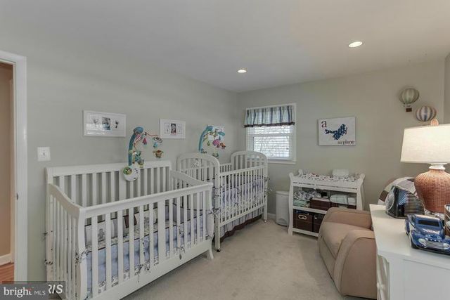 1334 MAYFLOWER DR, Mclean, VA 22101