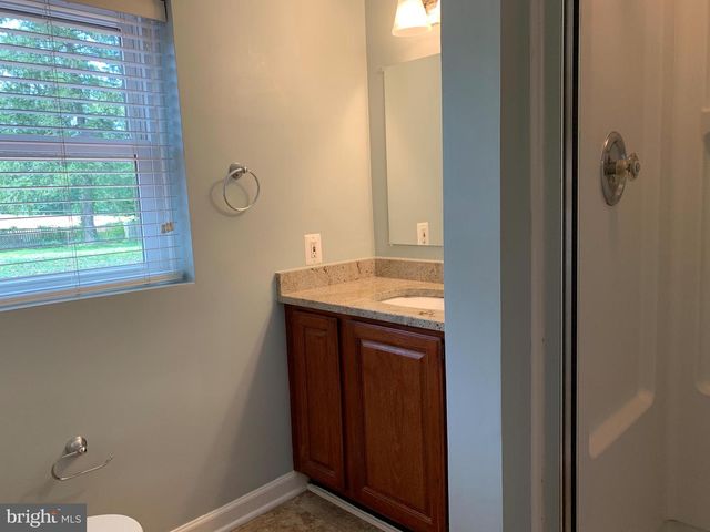 1334 MAYFLOWER DR, Mclean, VA 22101