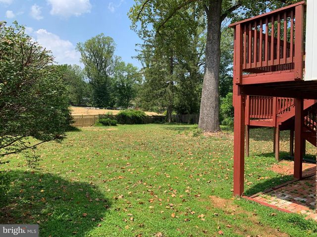 1334 MAYFLOWER DR, Mclean, VA 22101