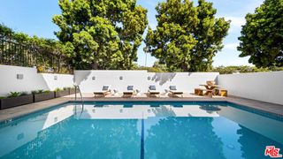 153 San Vicente Boulevard 2J, Santa Monica, CA 90402