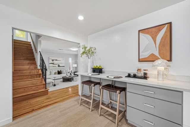 2895 Warburton Avenue, Santa Clara, CA 95051