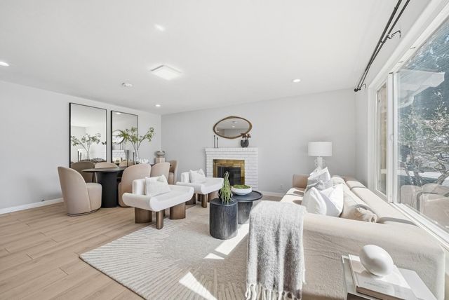 2895 Warburton Avenue, Santa Clara, CA 95051