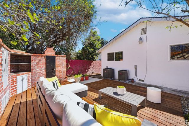 2895 Warburton Avenue, Santa Clara, CA 95051