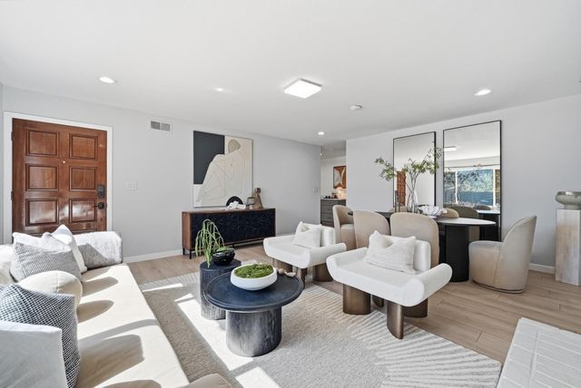 2895 Warburton Avenue, Santa Clara, CA 95051