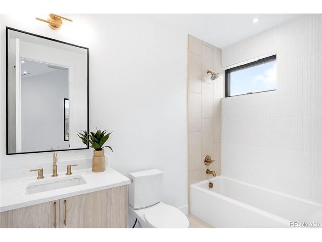 3410 S Bellaire St, Denver, CO 80222