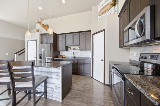 218 5TH Street E, Horace, ND 58047