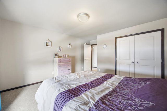 218 5TH Street E, Horace, ND 58047