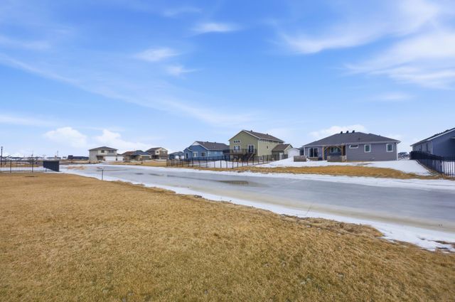 218 5TH Street E, Horace, ND 58047