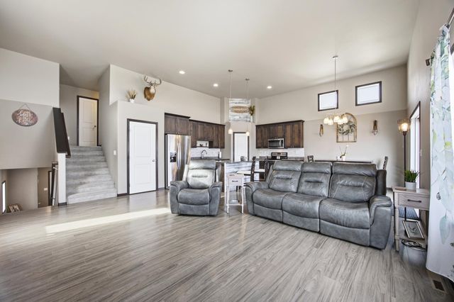 218 5TH Street E, Horace, ND 58047