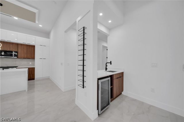 1209 NE 15th TER, Cape Coral, FL 33909