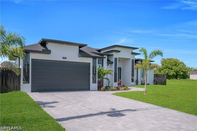 1209 NE 15th TER, Cape Coral, FL 33909