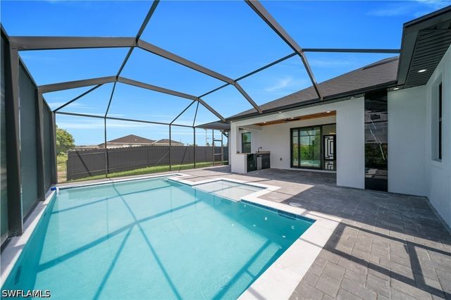 1209 NE 15th TER, Cape Coral, FL 33909
