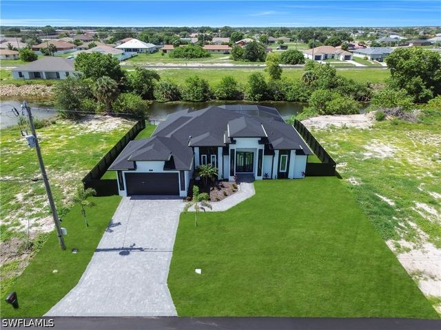 1209 NE 15th TER, Cape Coral, FL 33909