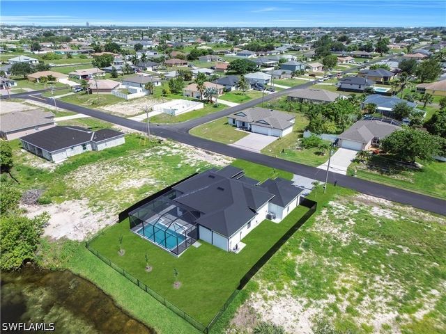 1209 NE 15th TER, Cape Coral, FL 33909