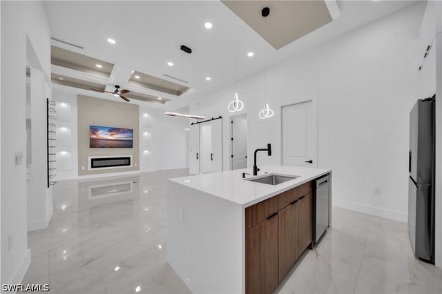 1209 NE 15th TER, Cape Coral, FL 33909