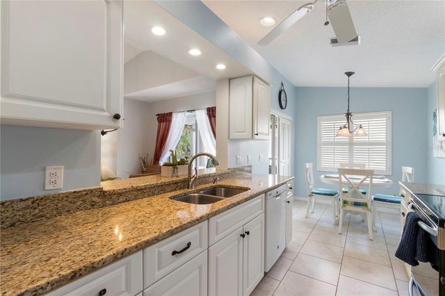 5674 SHEFFIELD GREENE CIRCLE 74, Sarasota, FL 34235