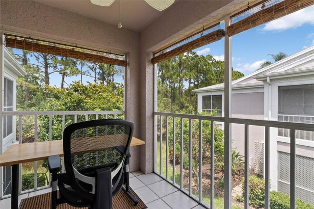 5674 SHEFFIELD GREENE CIRCLE 74, Sarasota, FL 34235