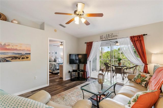 5674 SHEFFIELD GREENE CIRCLE 74, Sarasota, FL 34235