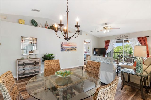 5674 SHEFFIELD GREENE CIRCLE 74, Sarasota, FL 34235