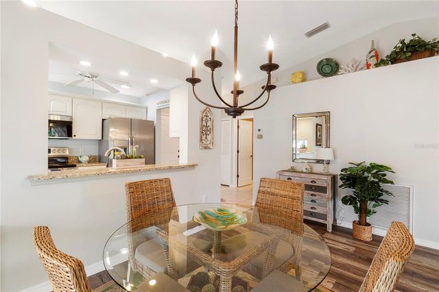 5674 SHEFFIELD GREENE CIRCLE 74, Sarasota, FL 34235