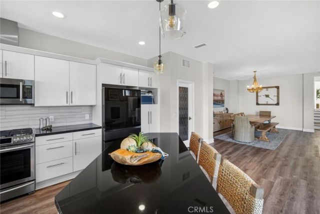 214 Avenida Montalvo 2, San Clemente, CA 92672