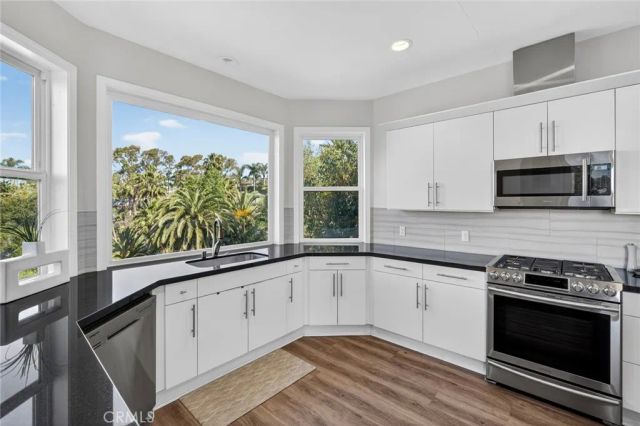 214 Avenida Montalvo 2, San Clemente, CA 92672