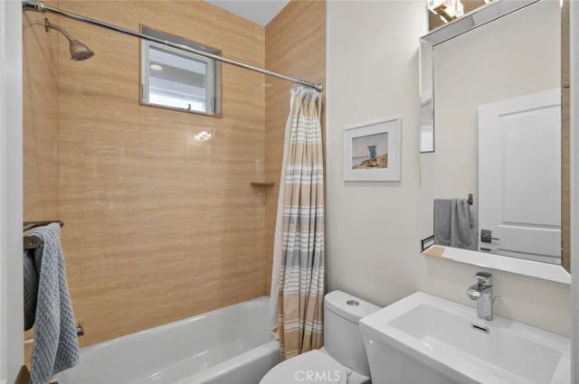 214 Avenida Montalvo 2, San Clemente, CA 92672