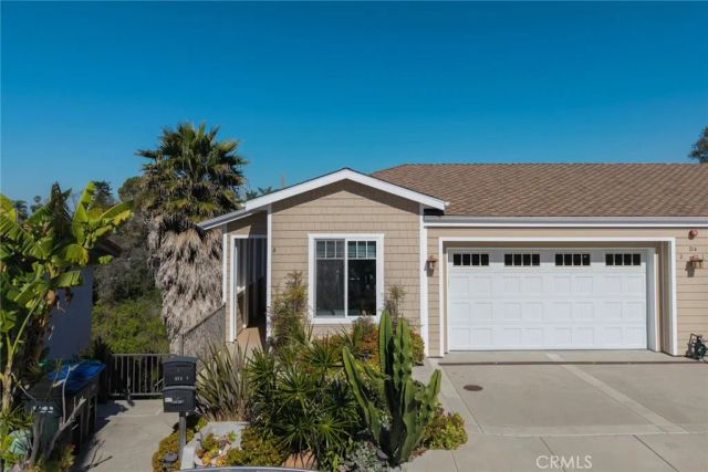 214 Avenida Montalvo 2, San Clemente, CA 92672