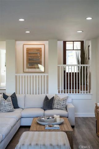 214 Avenida Montalvo 2, San Clemente, CA 92672